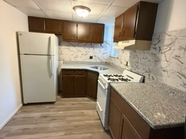 322 Loney St APT 2, Philadelphia, PA 19111