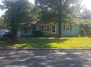 28 Mansfield Rd, Piscataway, NJ 08854