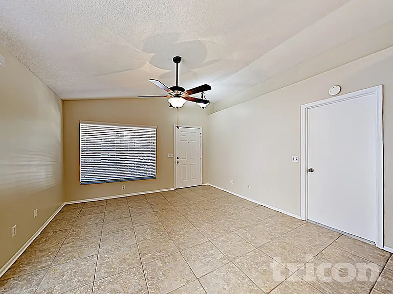 1248 E Cleveland Ave — Photo 4