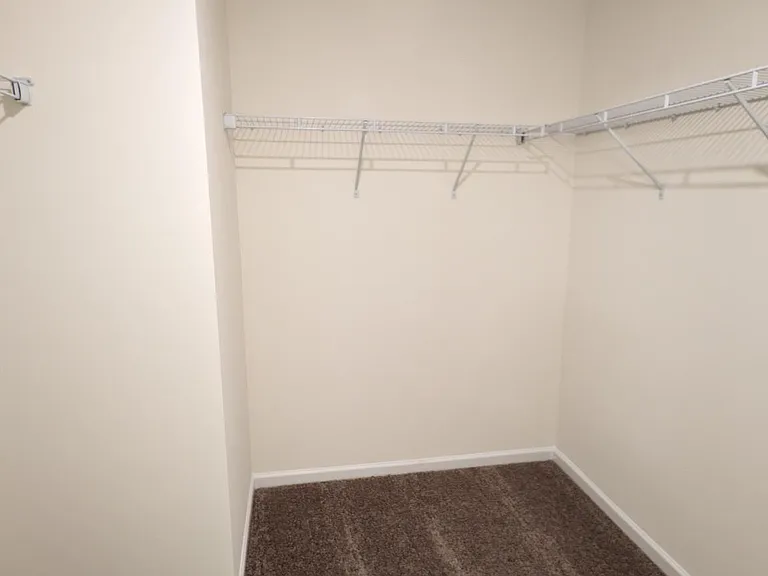 2865 Aubrey St — Photo 11