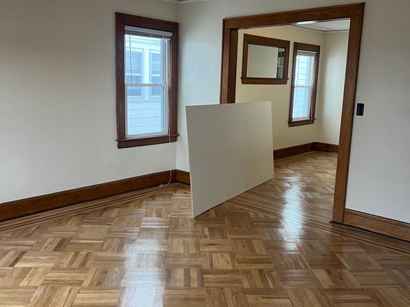 159 N 15th St Floor 2