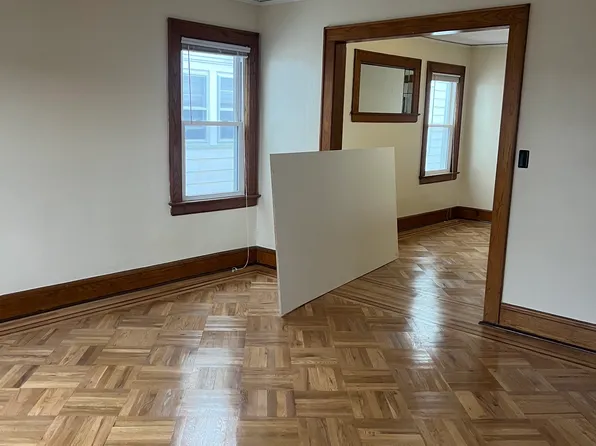 159 N 15th St Floor 2, Bloomfield, NJ 07003