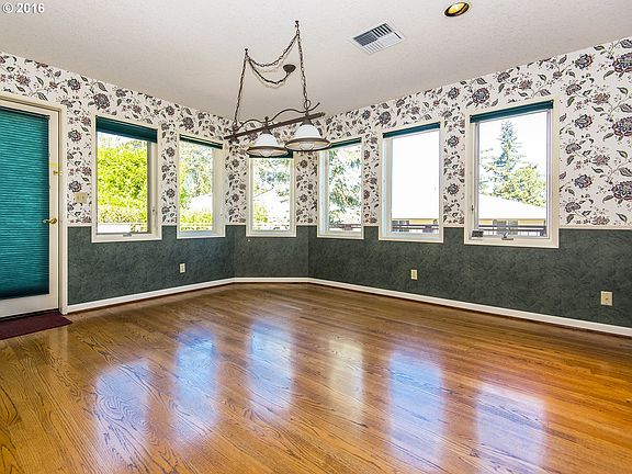 5th image of 14610 SE Vista Ln