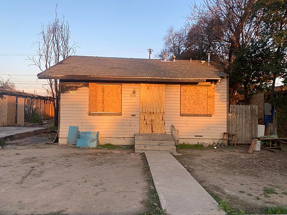 2nd image of 806 S Church St #101