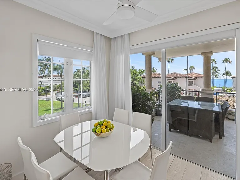 19122 Fisher Island Dr #19122 — Photo 16