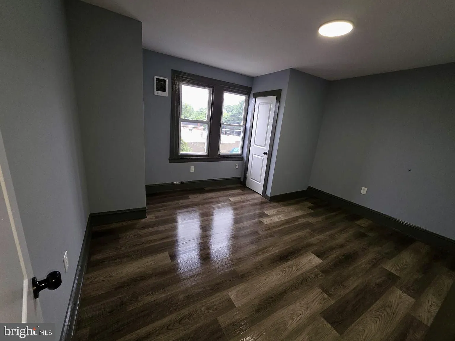 2 bed, 2.0 bath, 1320 sqft, $1,200 — Photo 4