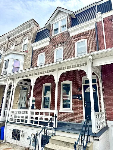 1410 W Turner St Photo 1