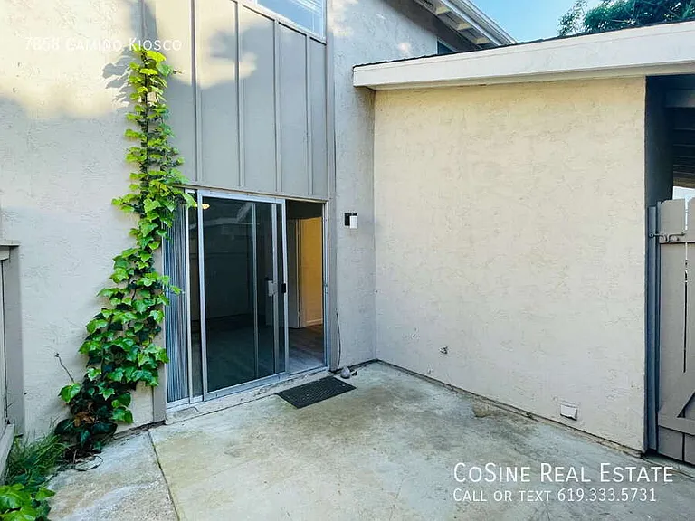 7858 Camino Kiosco — Photo 10