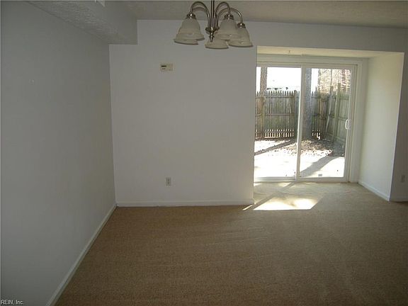 5th image of 1093 Old Denbigh Blvd