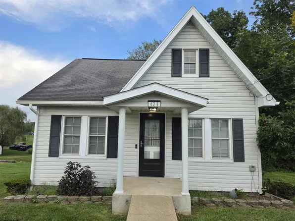 429 Liberty Ave, Bridgeport, WV 26330