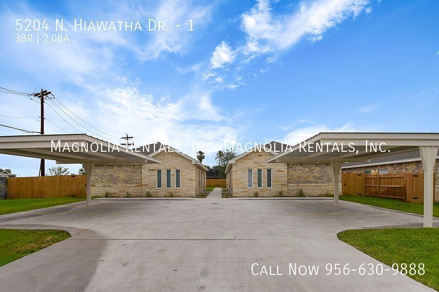 1st image of 5204 N Hiawatha Dr APT 1