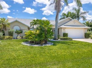 2521 SE 22nd Ct, Cape Coral, FL 33904