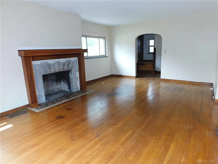 825 Audrey Pl — Photo 6