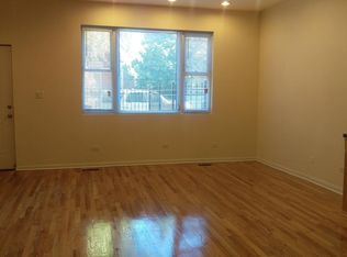 516 N May St APT 1F, Chicago, IL 60642