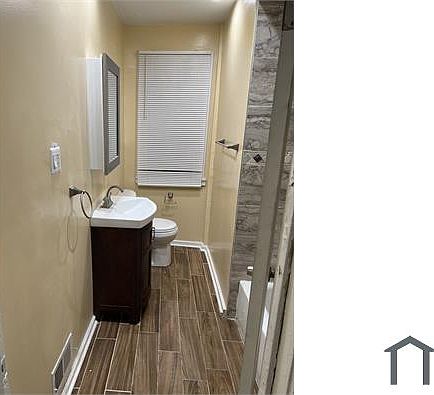 5th image of 2643 Elmhurst Ave