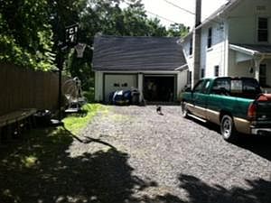 2nd image of 8400 Leroy St