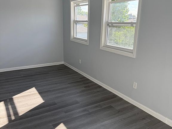 4th image of 51 Bishop St