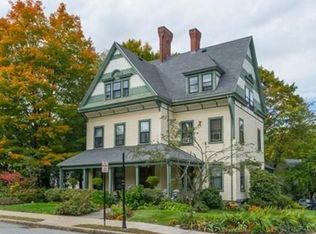 49 Grove St APT 7, Newton, MA 02466