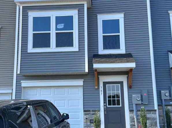 387 Huntwell West Blvd, Ranson, WV 25438