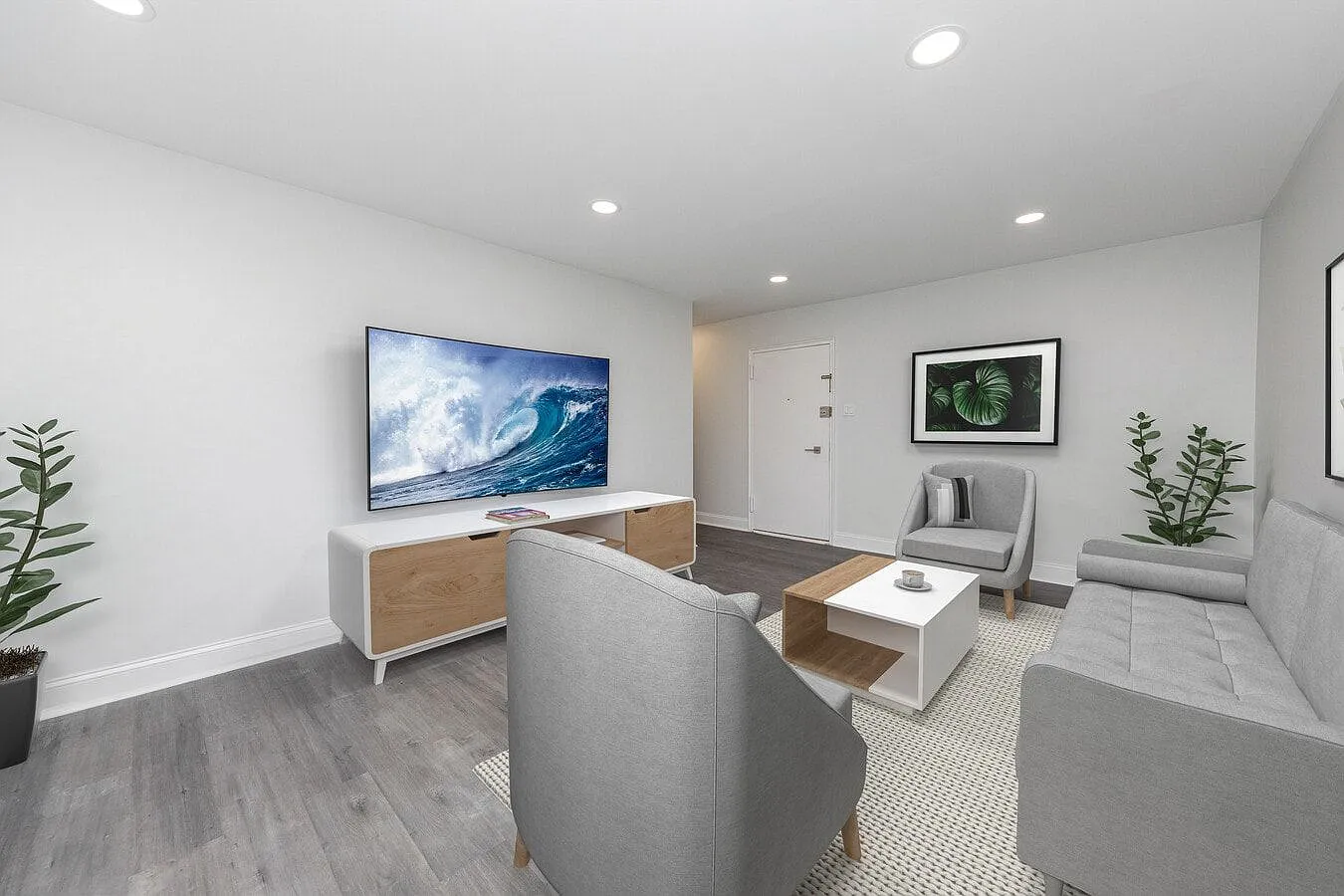 Oxford Apartments — Photo 3