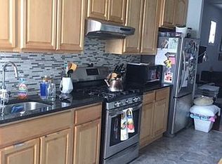 90 Milton St #3R, Brooklyn, NY 11222