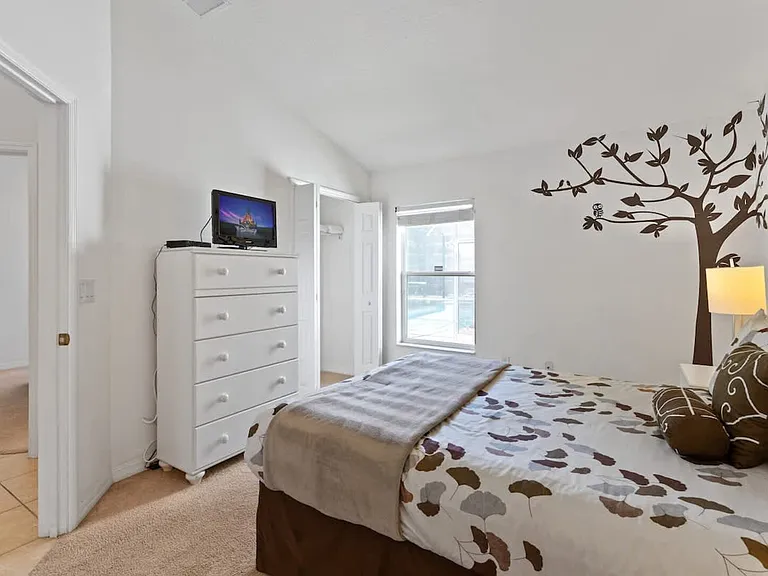 Dharma Cir — Photo 22