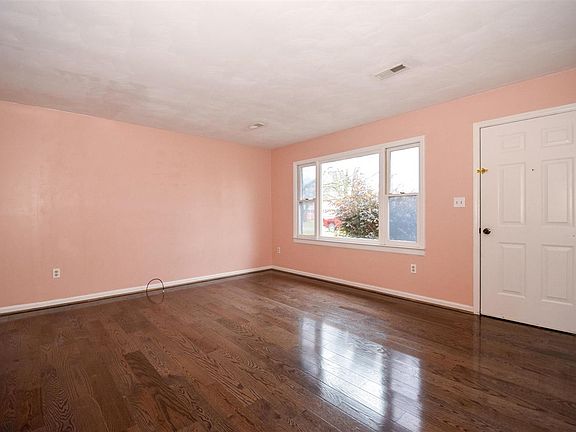2nd image of 4439 Ben St NW