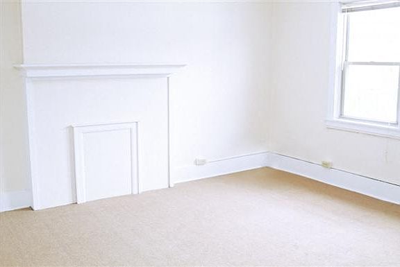 4th image of 5707 Forbes Ave #985897