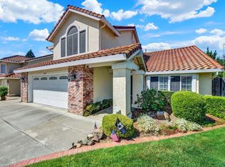 212 Wrentham Drive, Vacaville, CA 95688