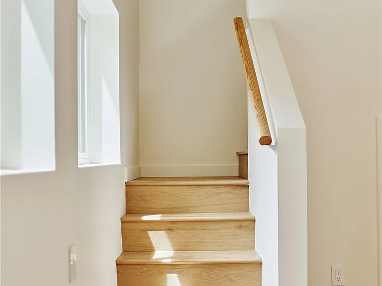 3743 Locke Ave #1/2 — Photo 7