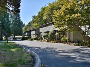 3853 Lake Grove Ave APT 1, Lake Oswego, OR 97035