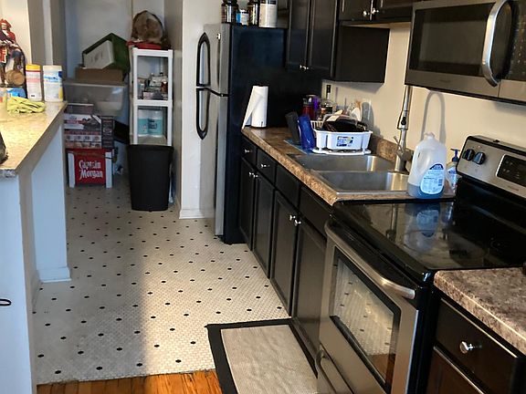 3rd image of 308-1 W 28th St Unit 308