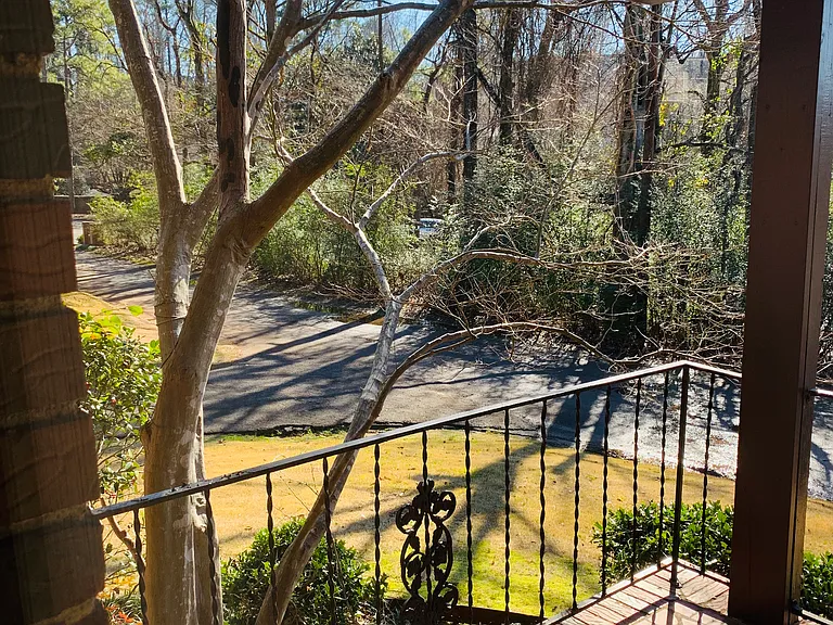 3930 Montclair Rd — Photo 9