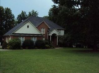 23 Silver Meadow Ln, Greer, SC 29651