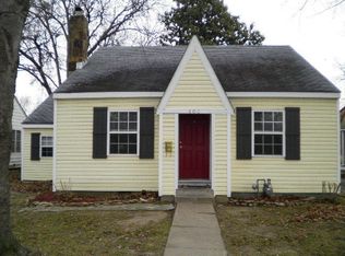 406 Park Cir, Miami, OK 74354