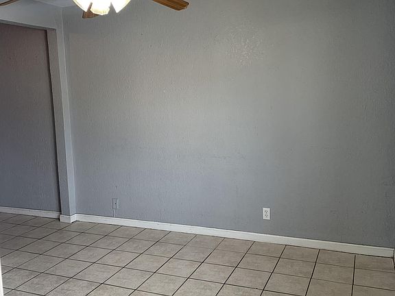 3rd image of 4022 Taylor Ave APT 5