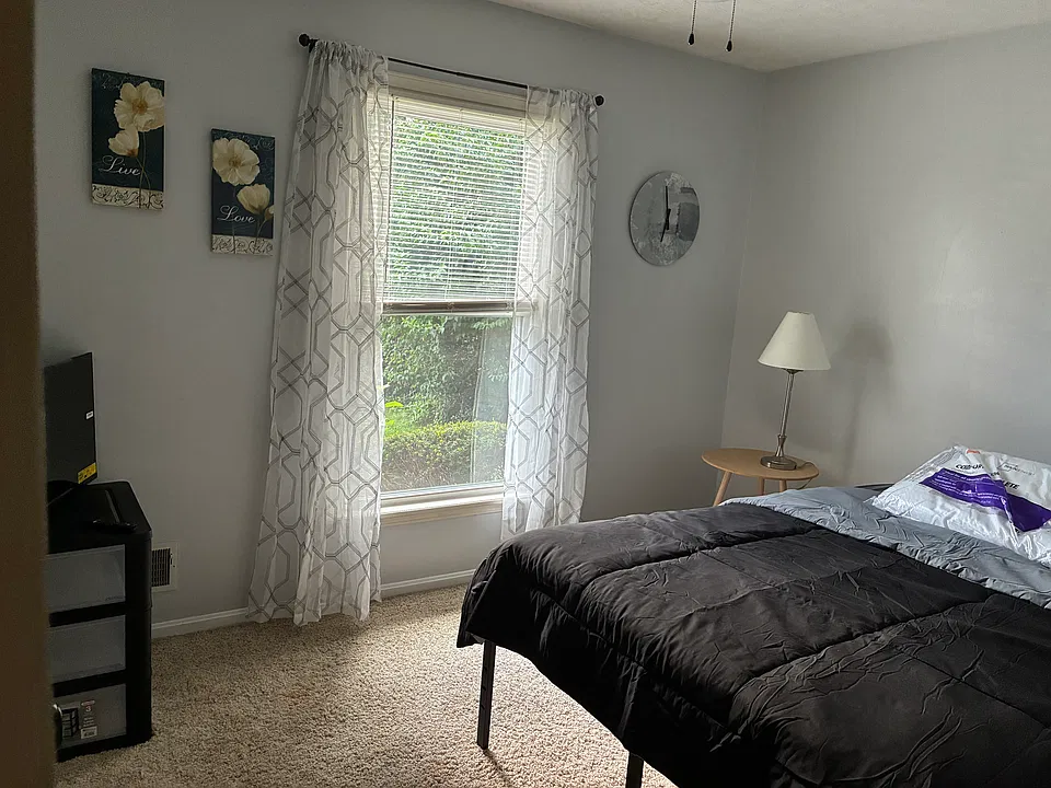 2713 Melvin Ct