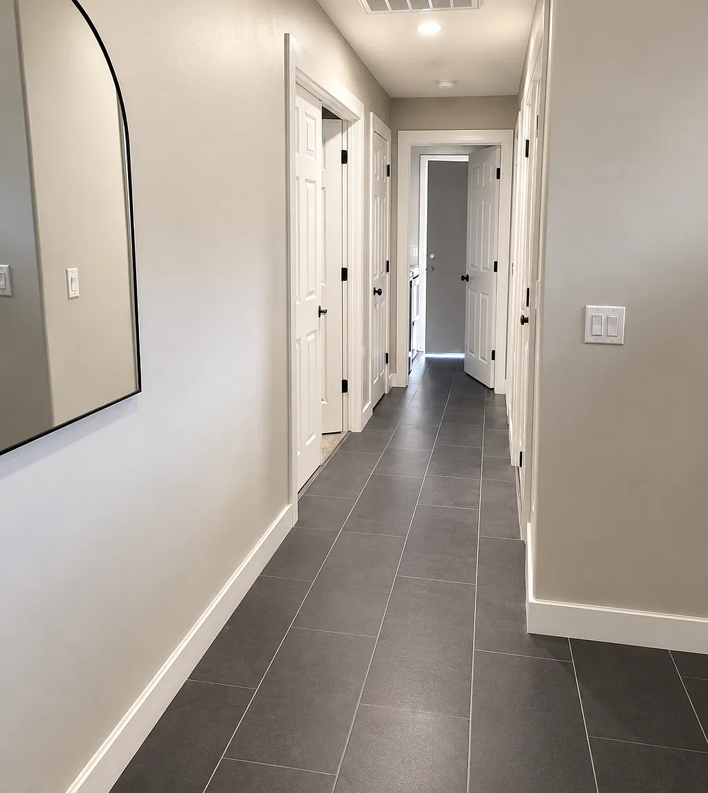 2 bed, 1081 sqft, $1,650 — Photo 1