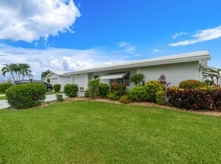 2097 SW 14th Ave, Boynton Beach, FL 33426