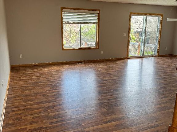 4th image of 1515 W Indian Point Way