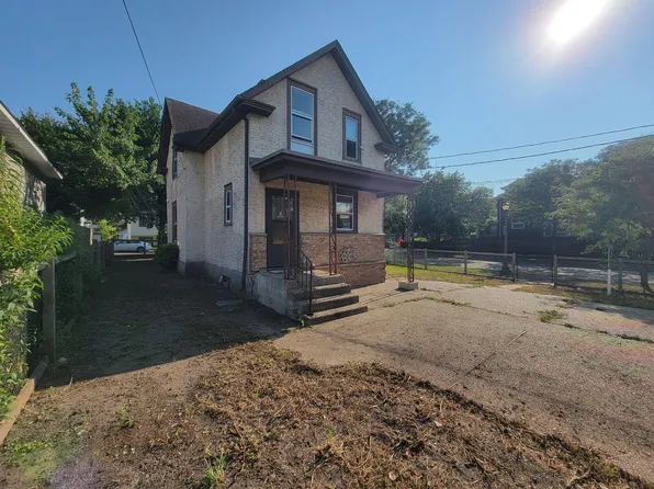 85 Hatch Ave, Saint Paul, MN 55117
