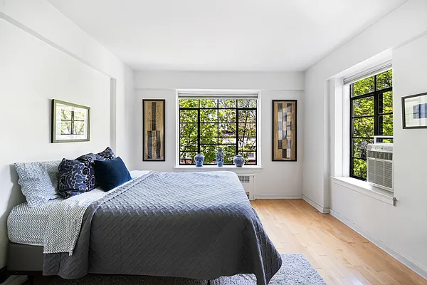 Sold by Compass | media 11