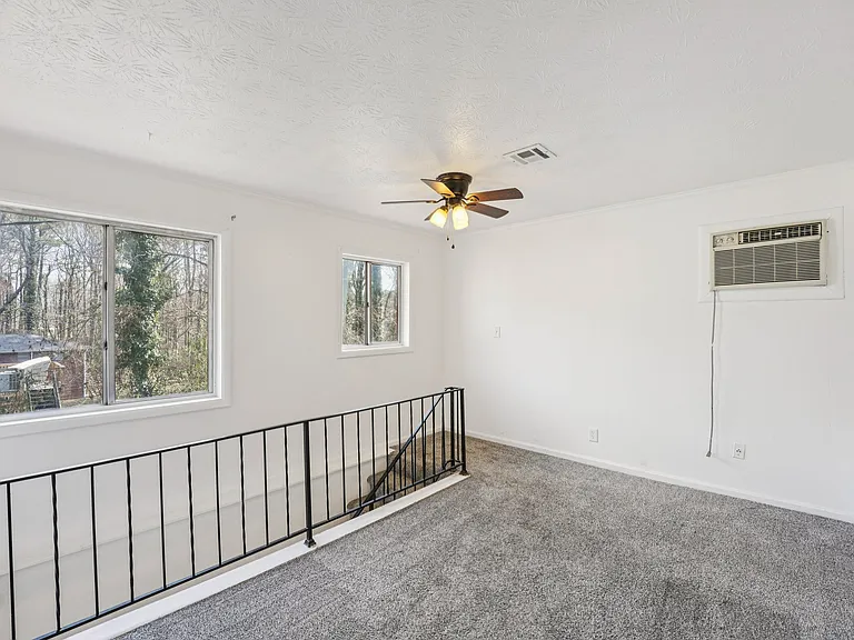 4902 Valley Dale Ct SW #A — Photo 18