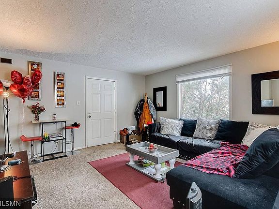 2nd image of 3200 Blaisdell Ave #1