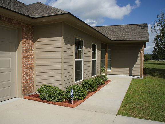 3rd image of 6643 Lone Oak Dr