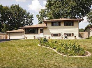 6509 Florida Ave N, Brooklyn Park, MN 55428