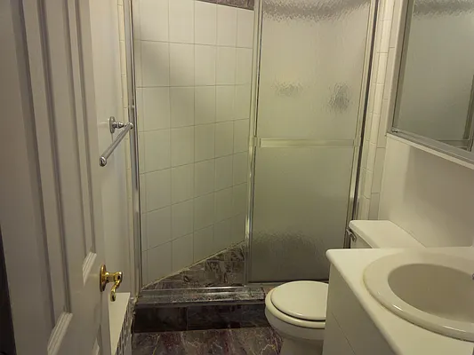 Rented by Keyah Enterprises | media 32