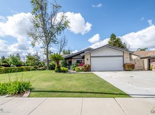 7113 Copper Creek Way, Bakersfield, CA 93308