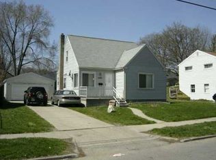 1405 Robertson Ave, Lansing, MI 48915