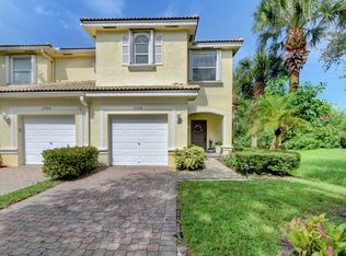 13396 Georgian Ct, Wellington, FL 33414